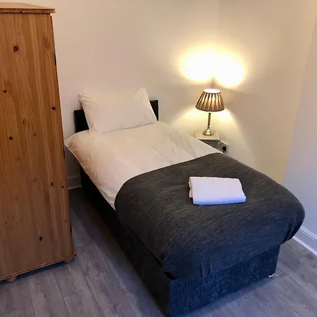 Spare Room Stay Edinburgh Exterior photo